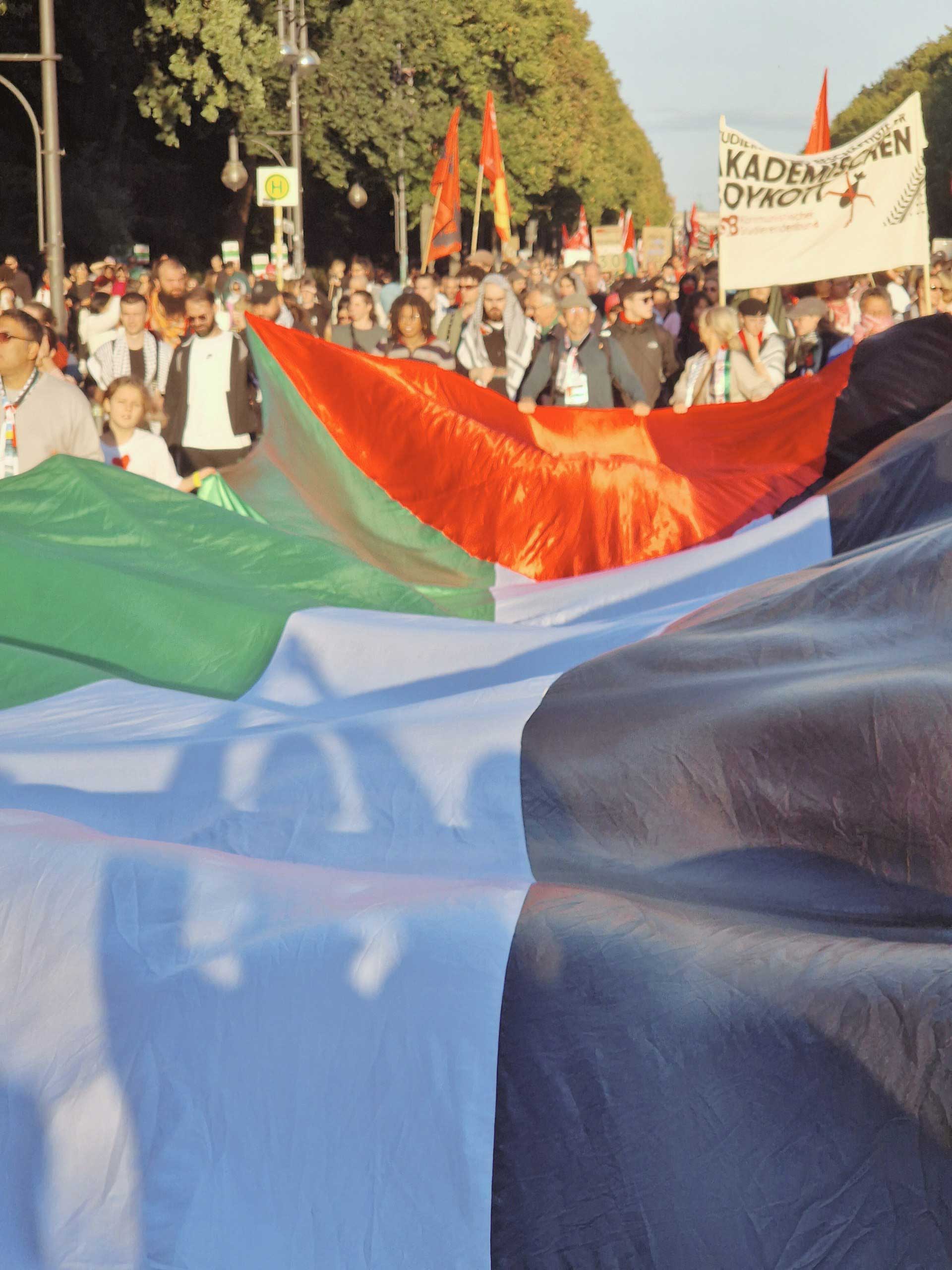 5386452210176621142 5386452210176621142