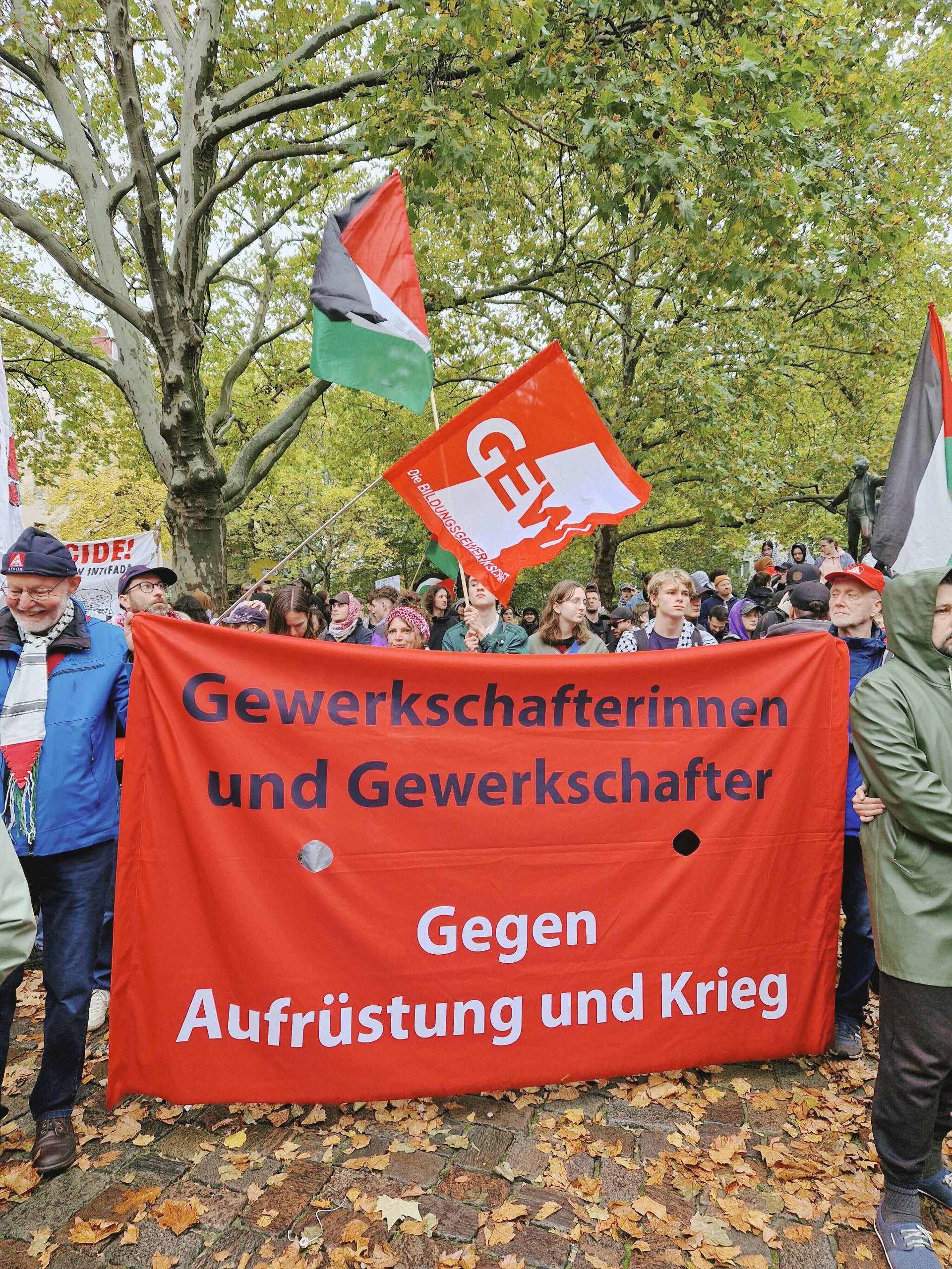 photo_2025-10-12_20-59-28 photo_2025-10-12_20-59-28